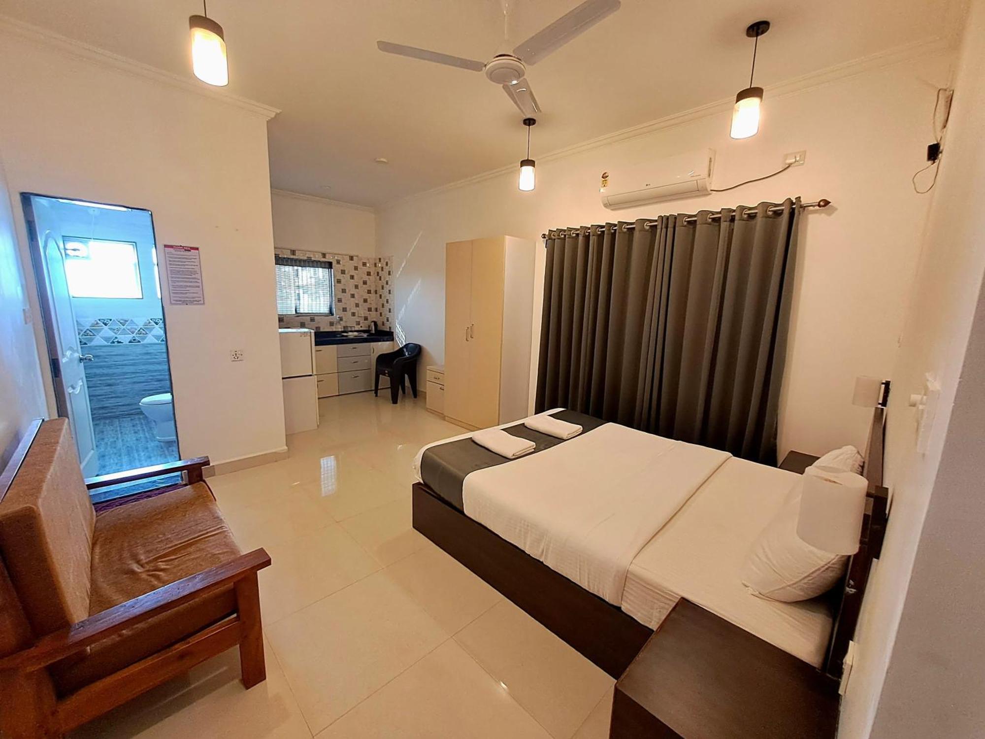 Hotel Rsa Residency Pernem Ngoại thất bức ảnh