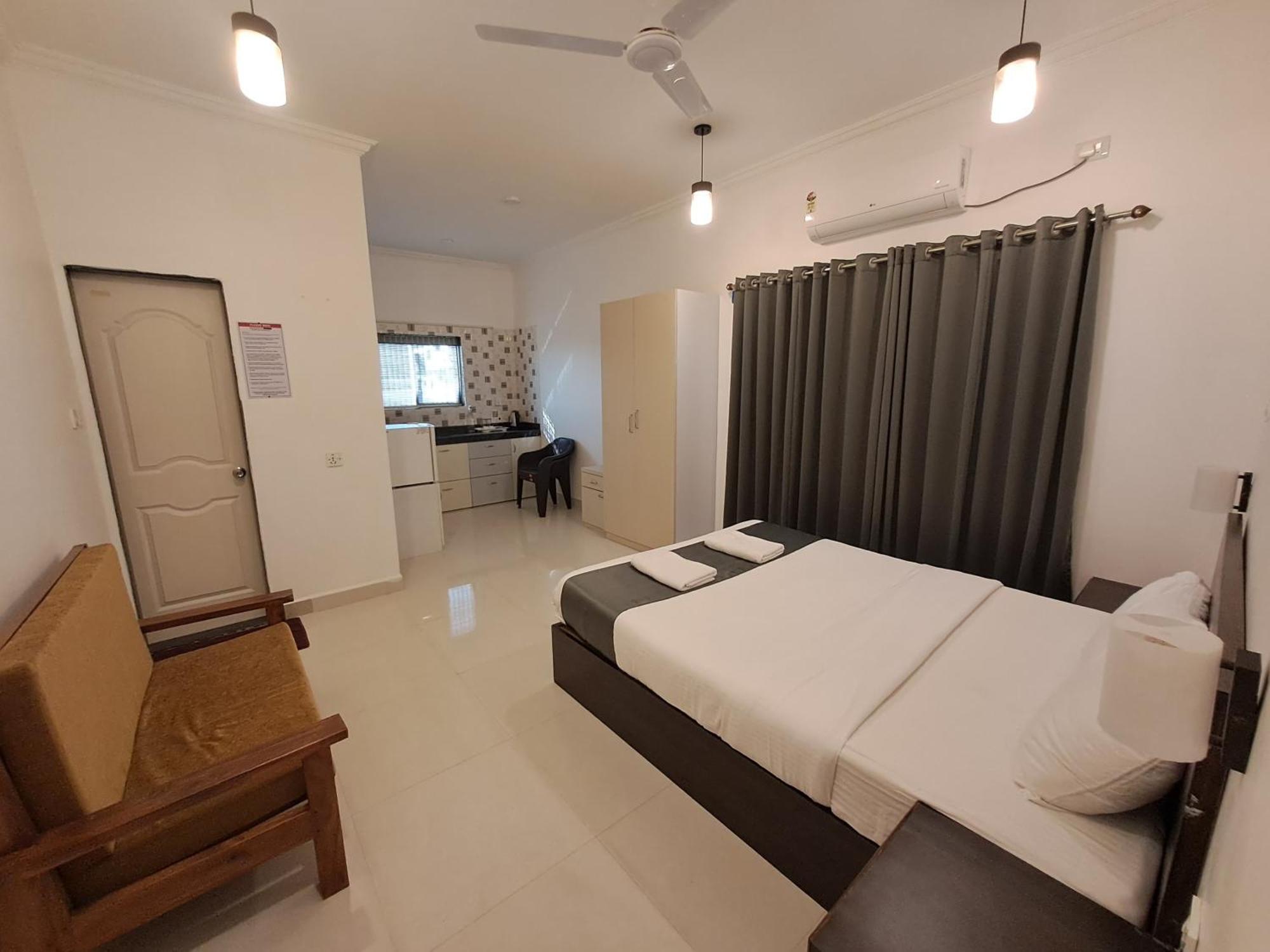 Hotel Rsa Residency Pernem Ngoại thất bức ảnh