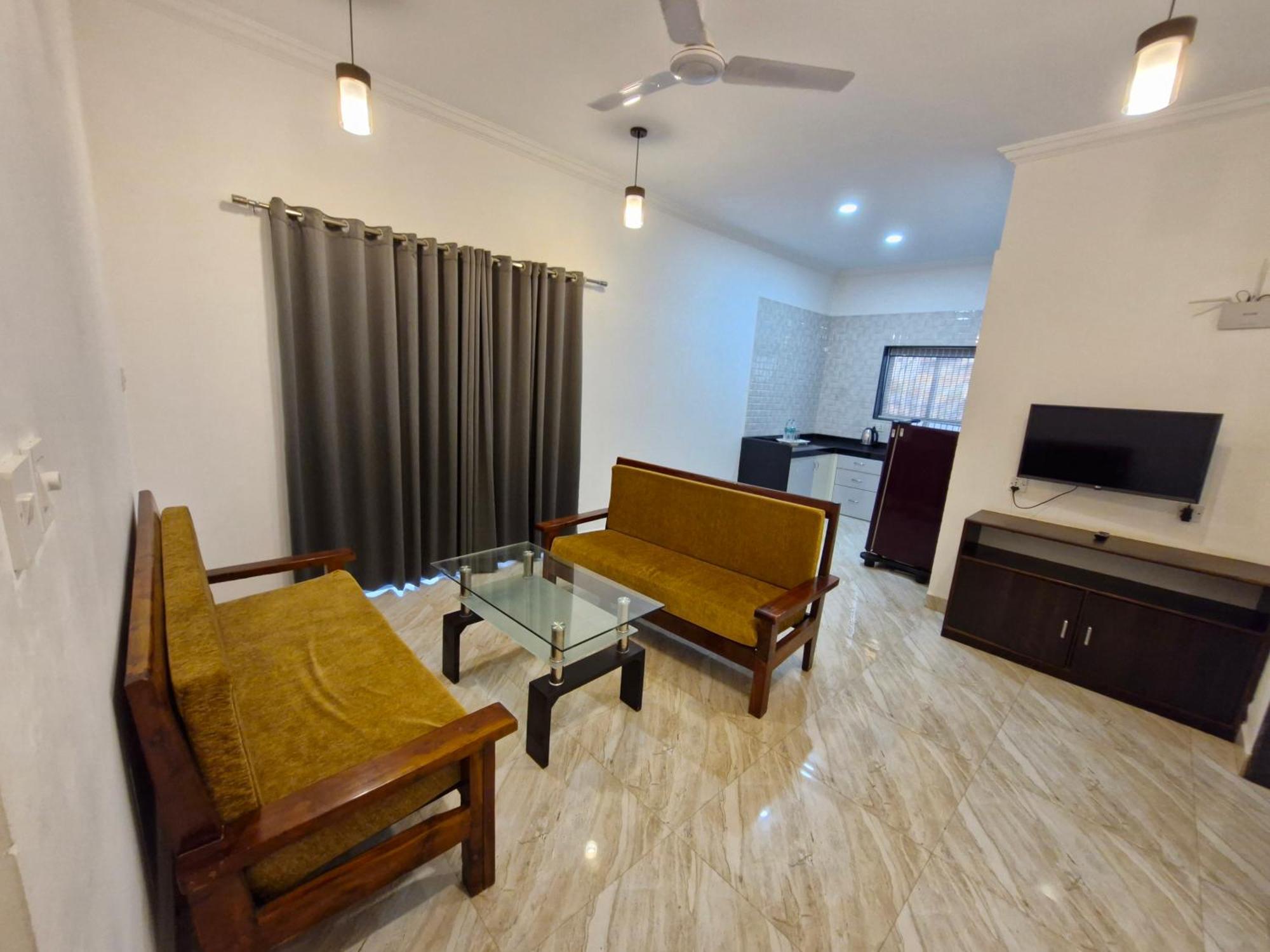 Hotel Rsa Residency Pernem Ngoại thất bức ảnh