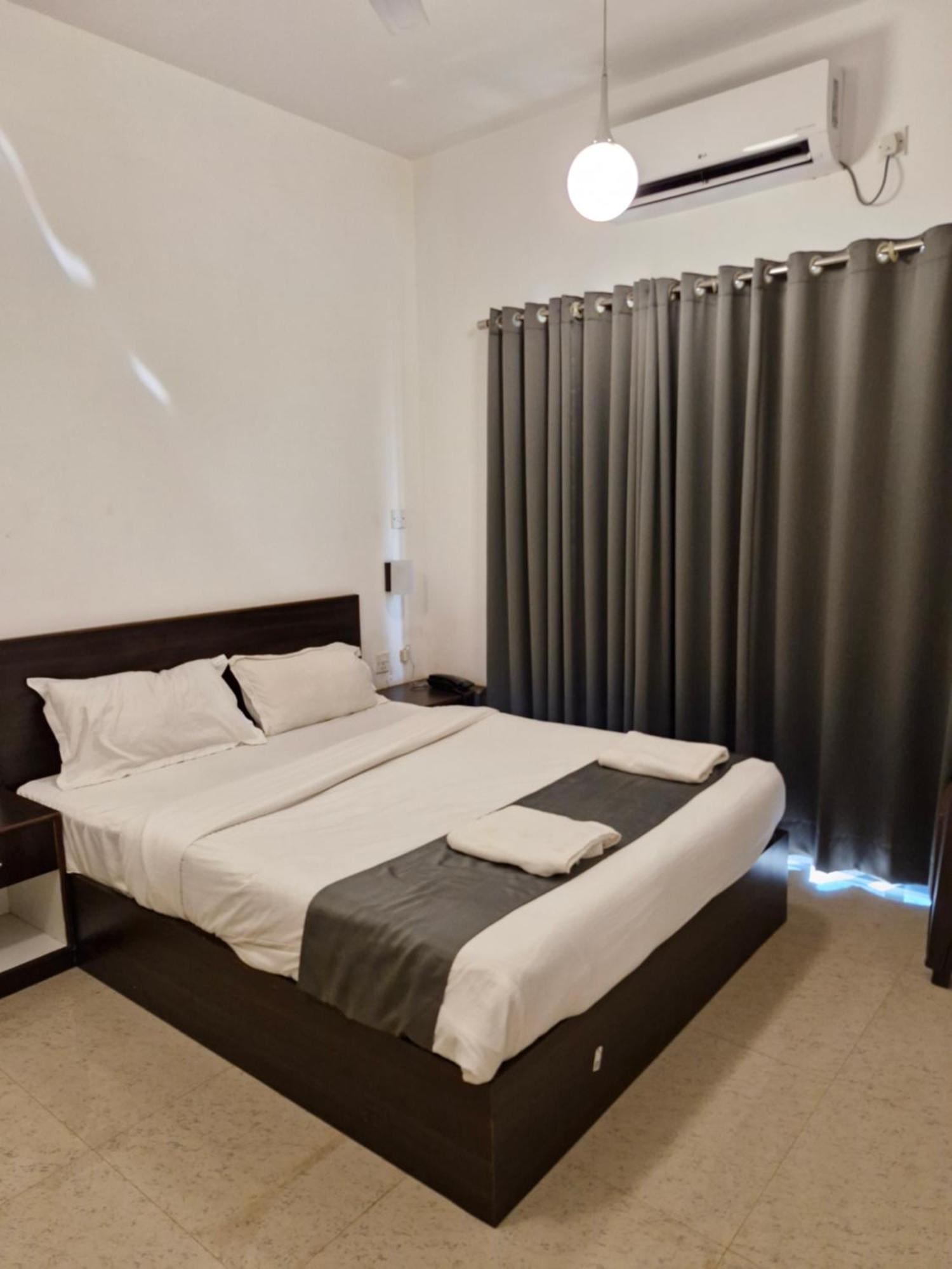 Hotel Rsa Residency Pernem Ngoại thất bức ảnh