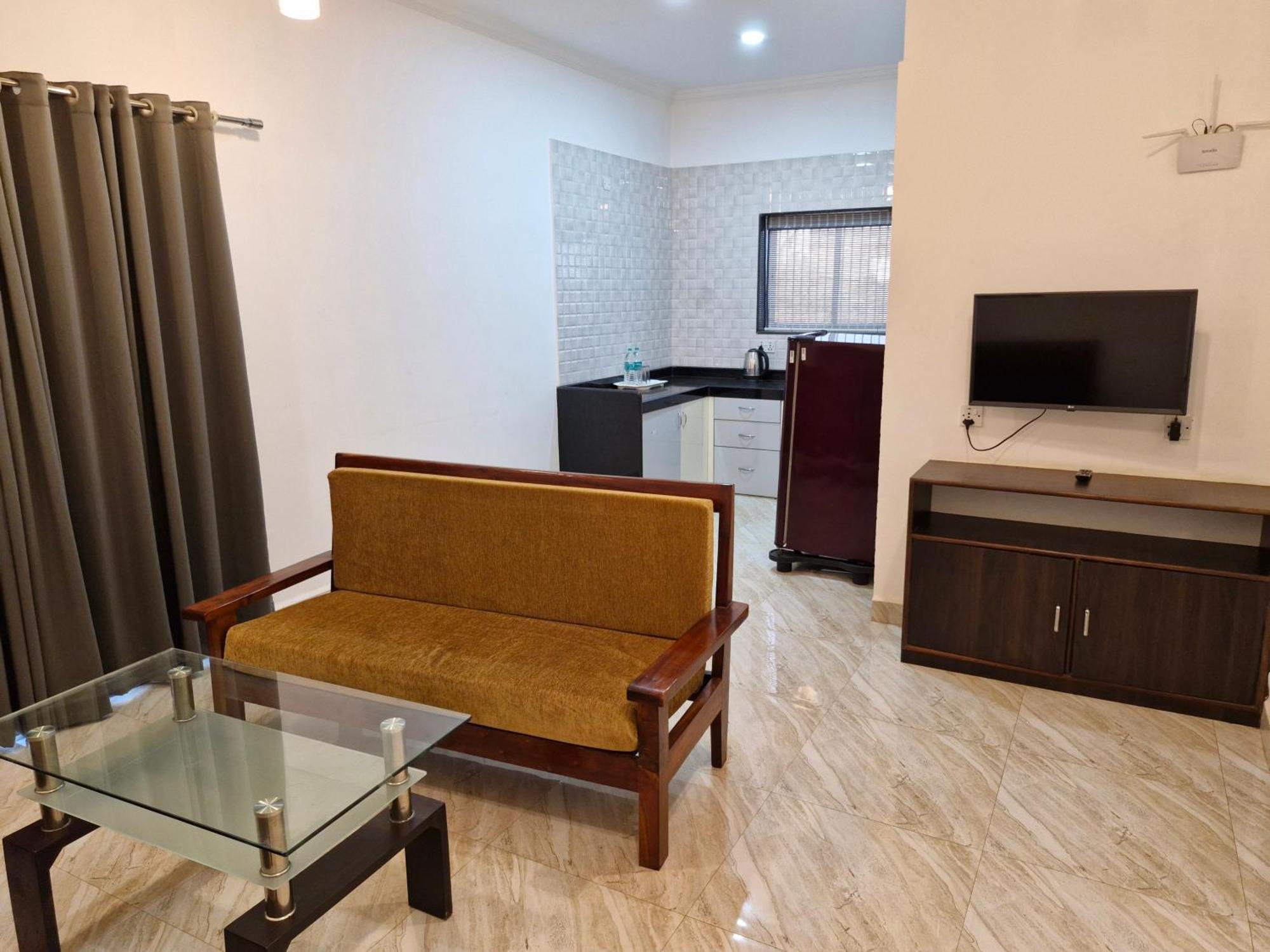 Hotel Rsa Residency Pernem Ngoại thất bức ảnh